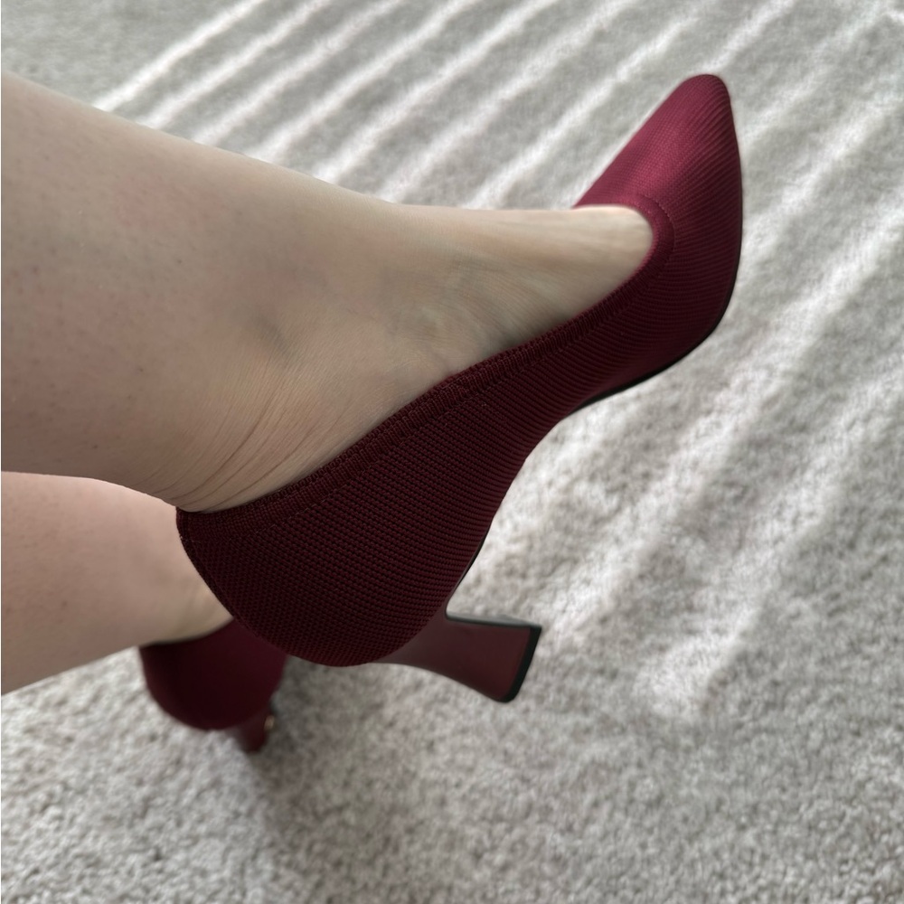 NWT Burgundy SerenTouch Pointed Toe Heeled Pump - Picture 7 of 10